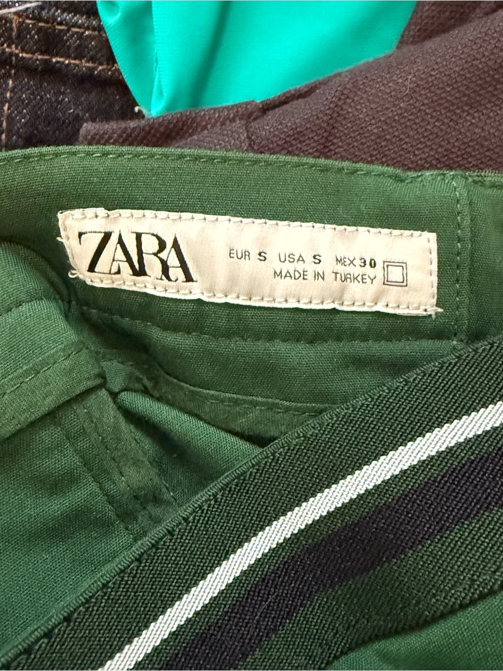 Shorts - Picture 7 of 7